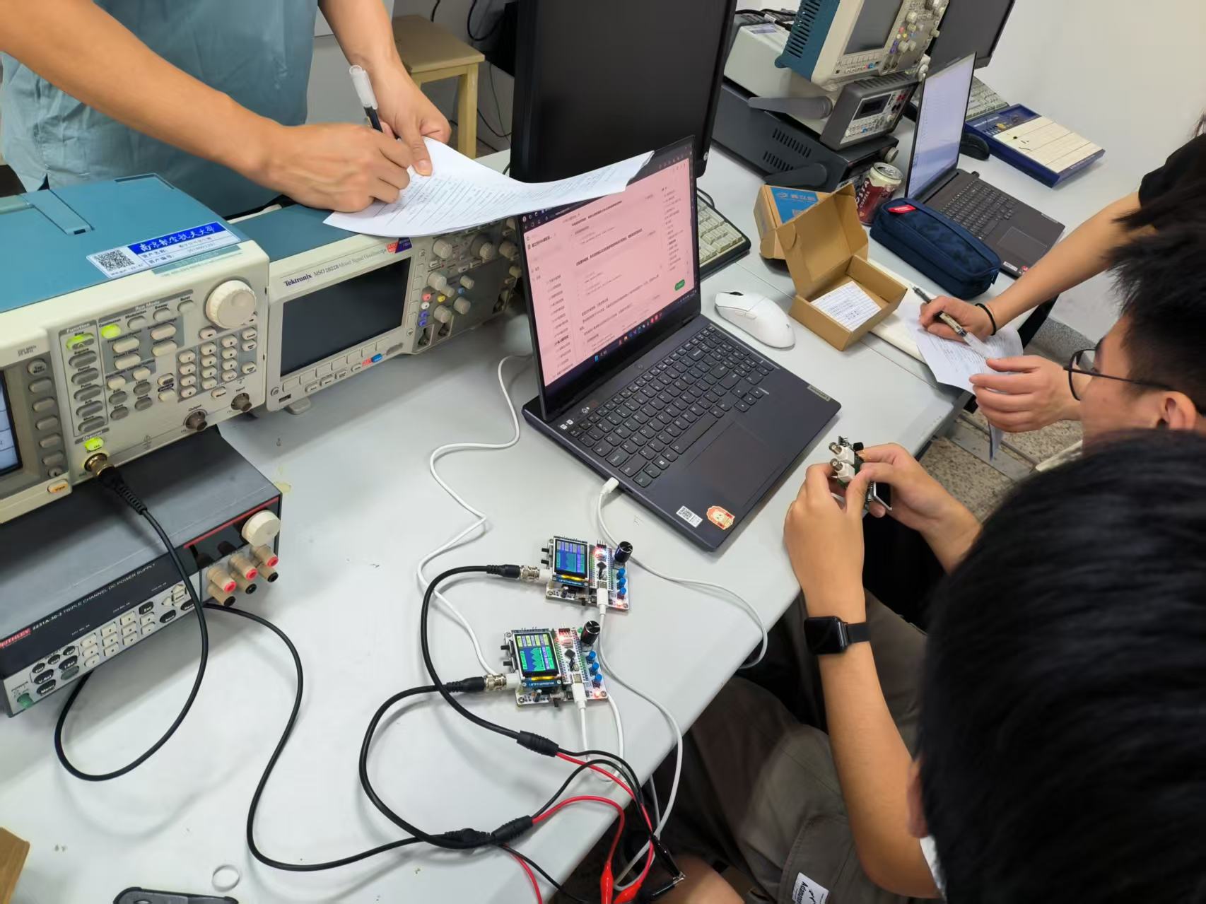 32544d22e9968bace33c9b97d58b149