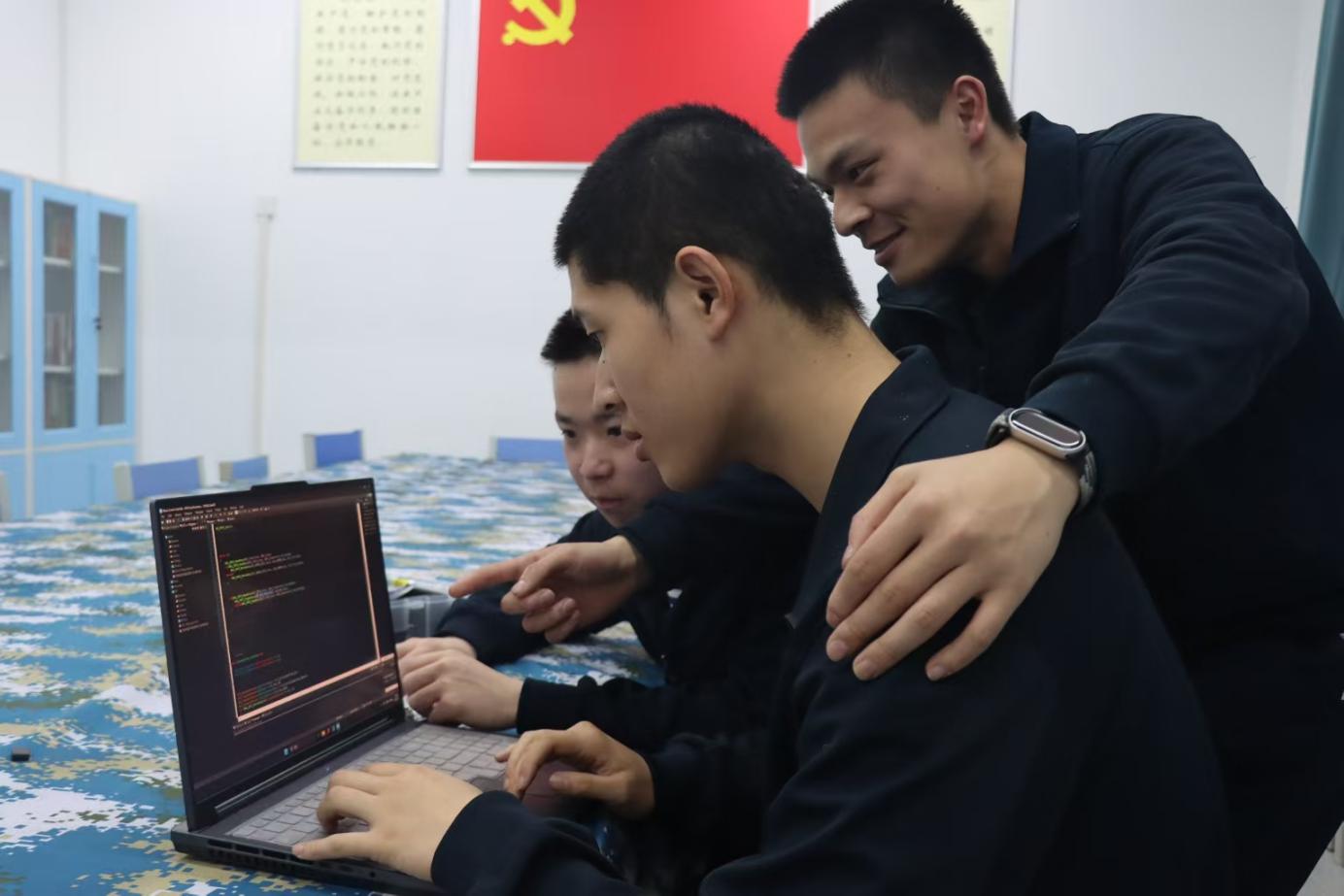 5c12f4346e8a9499efd104a01035960